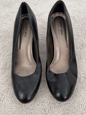 comfort plus by Predictions Black Women's Cushioned Closed-Toe Pumps